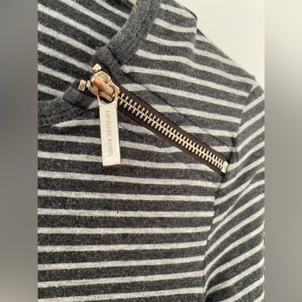 Michael Kors Striped Zip Top Granola Girl Downtown Casual Y2K Grunge Normcore